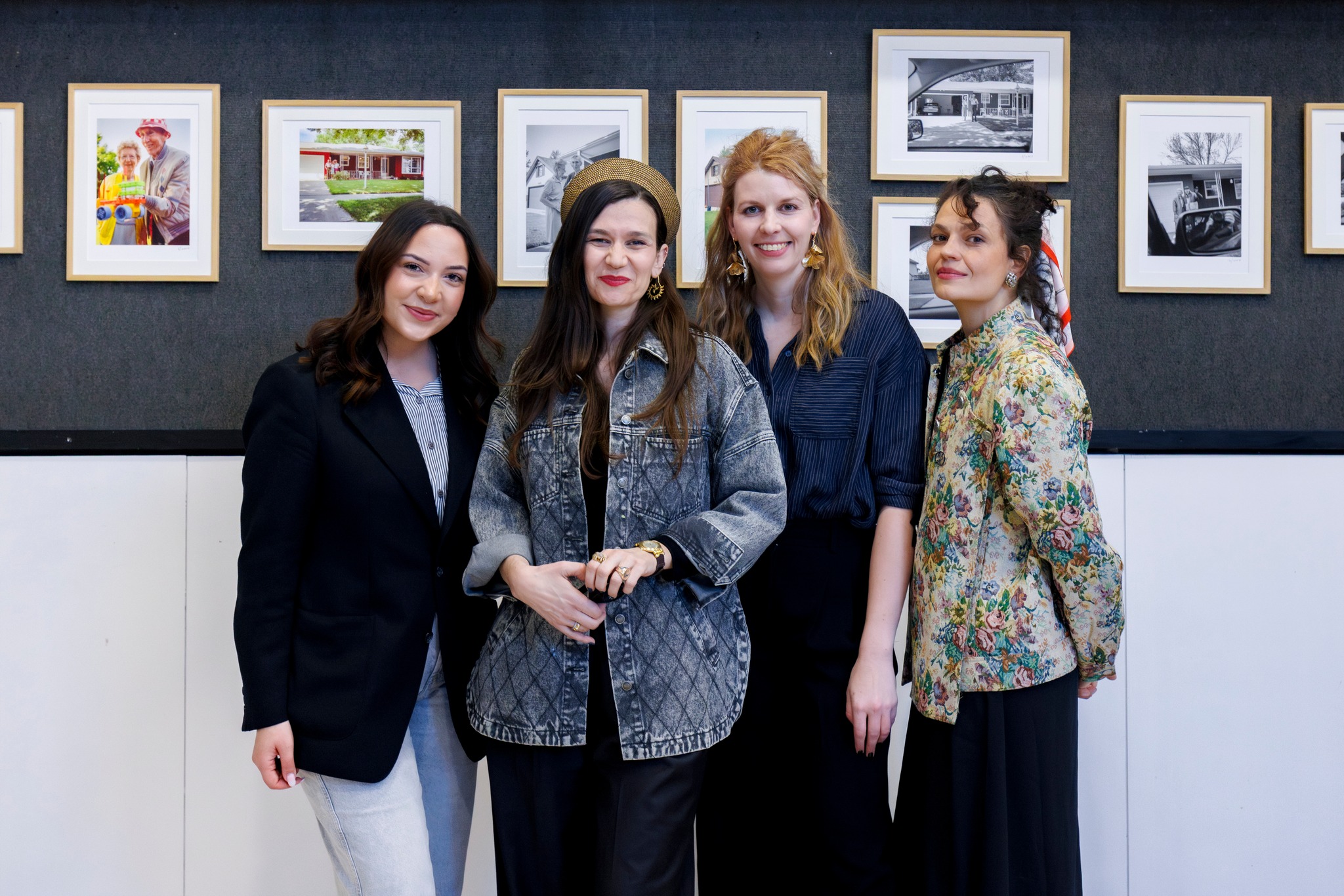 Otvorenje izložbe “Leaving and Waving”